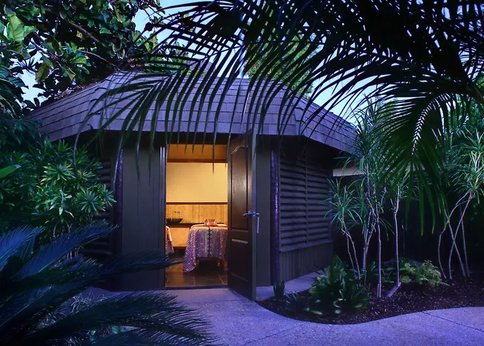 Paradise Point & SpaResort Hotel